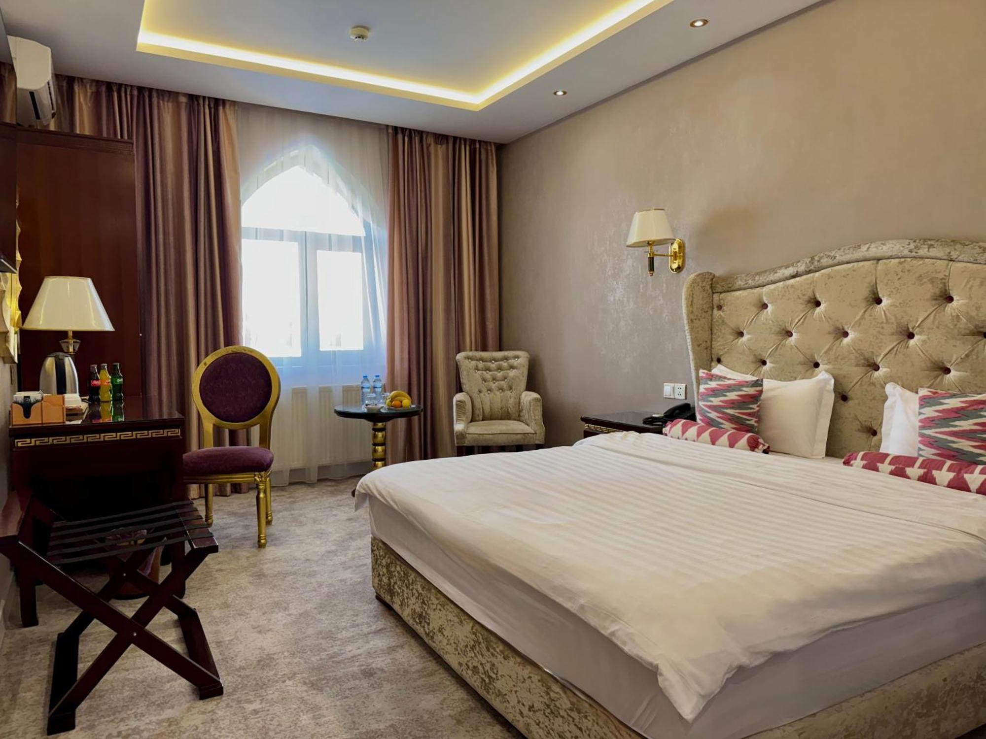 Emirhan Hotel Samarkand Exterior photo